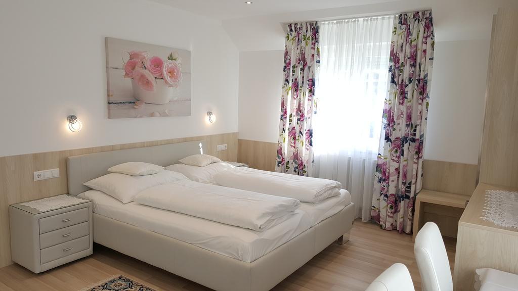Plank Gasthof 2*